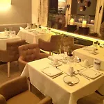 Alpin Garni Eder - Private Living Отель 3*