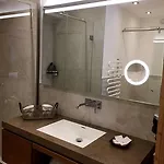 Hotel Alpin Garni Eder - Private Living Mayrhofen