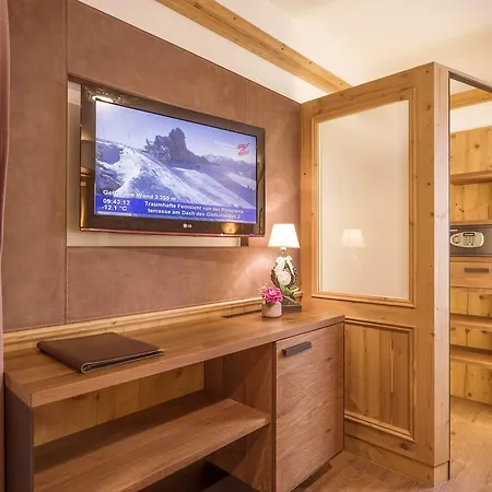 Alpin Hotel Garni Eder - Private Living 3*