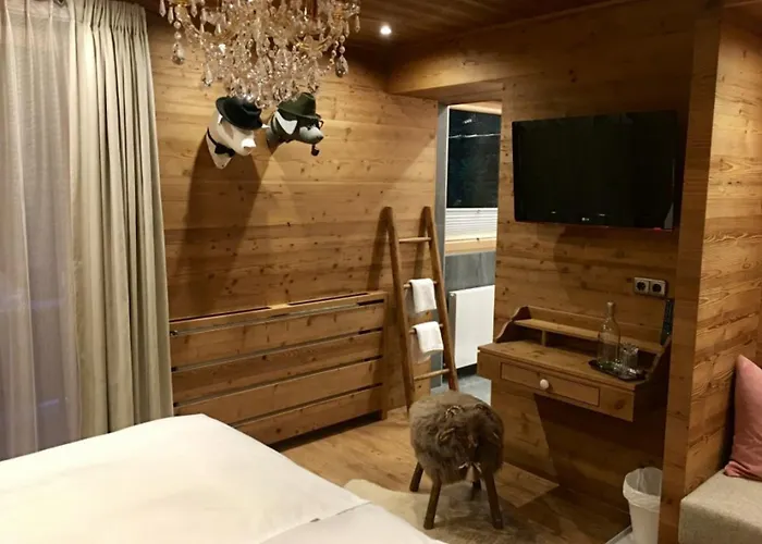 Alpin Garni Eder - Private Living Hotel 3*